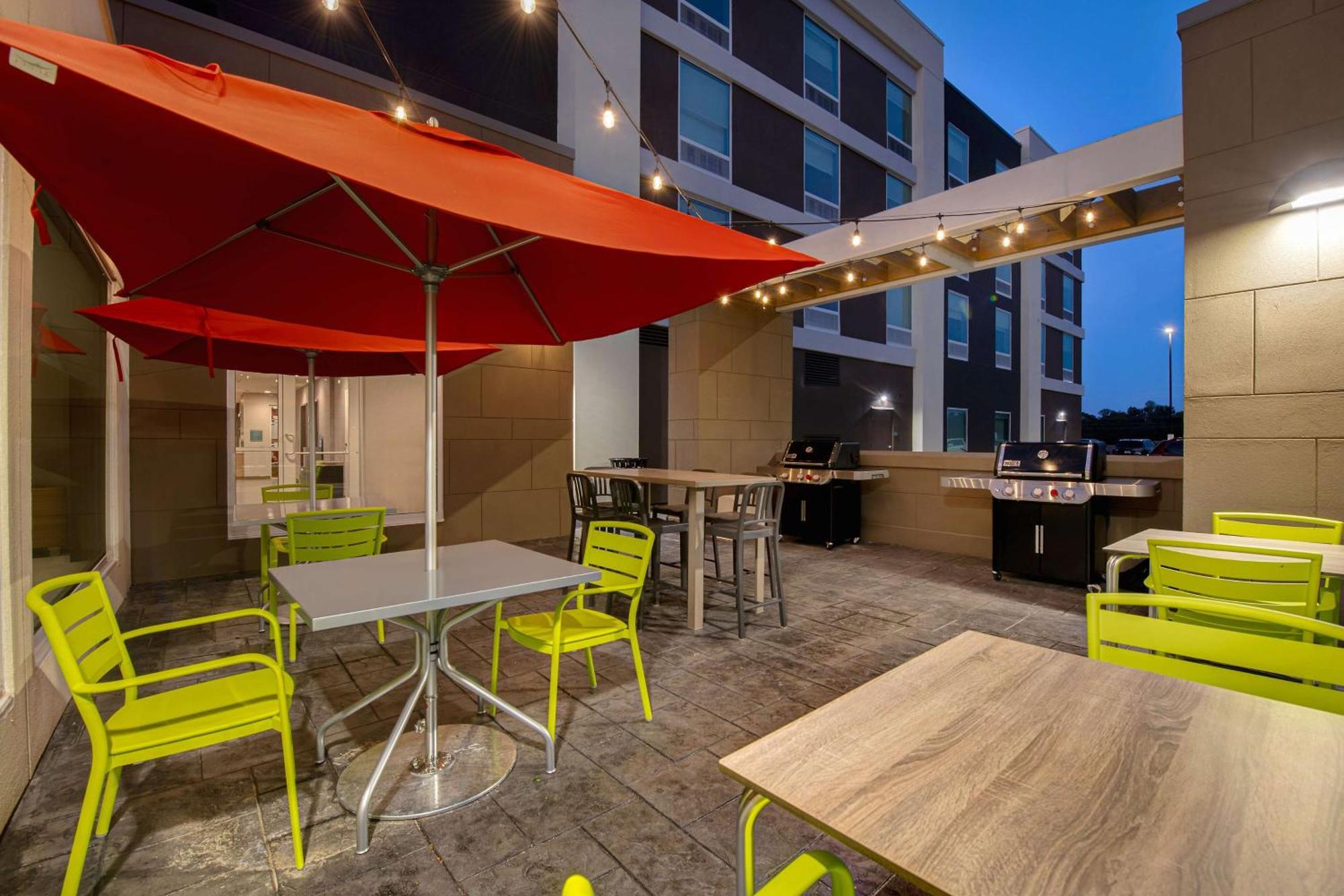 Home2 Suites By Hilton Fayetteville North Exterior foto